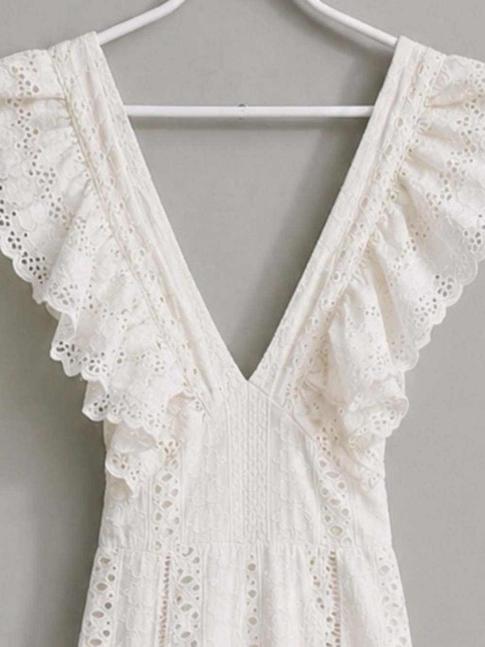 FREE PEOPLE Mikayla White Eyelet Crochet Open Back Jumpsuit XS - Picture 2 of 15